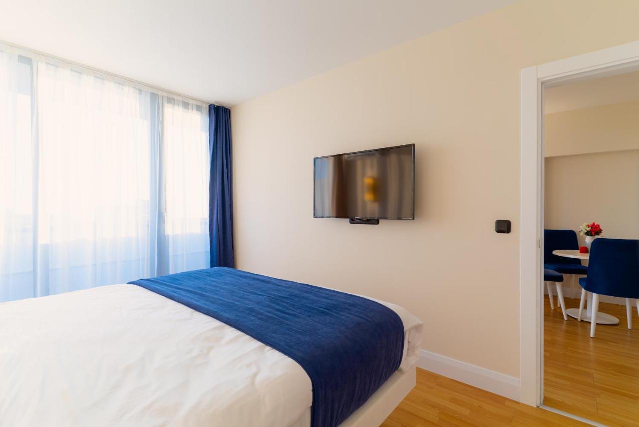 Gc Apartments Batumi Exterior photo